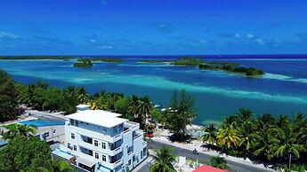 Lagoon Lodge