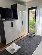 Charming One-bedroom Apartment in Ugljan