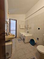 Spacious Apartment in Tribunj