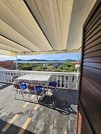 Spacious Apartment in Tribunj