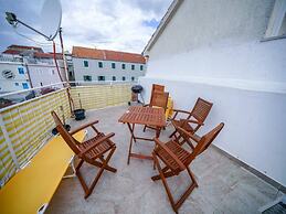 Cozy Studio Apartment in Vodice