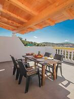 Two Bedroom Apartment in Jezera