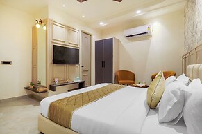 HOTEL ELEGANCE