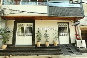 HOTEL ELEGANCE