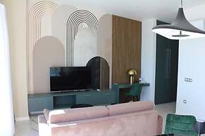 Charming One-bedroom Apartment in Ugljan
