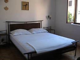 Three Bedroom House With Terrace