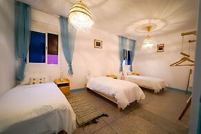Anza Sets House