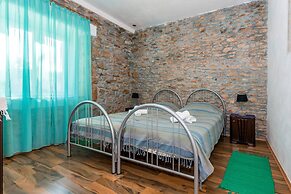 Three Bedroom House With Swimming Pool