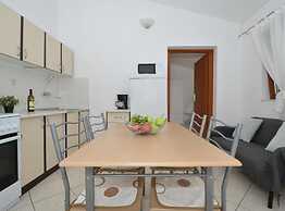 Apartments Nina
