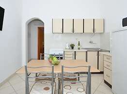 Apartments Nina