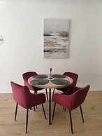 Apartment With Pool in Karlobag