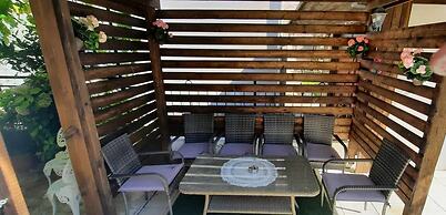 Two Bedroom Apartment With Outdoor Pool