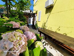 Two Bedroom Apartment With Outdoor Pool