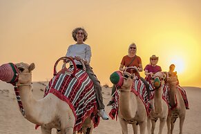 Al Marmoom Oasis Bedouin Tent Experience