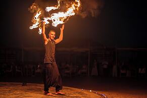 Al Marmoom Oasis Bedouin Tent Experience