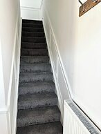 Hartlepool-3 bd House-sleeps5-free Parking&netflix