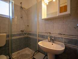 2 Persons Apartment in Pasman