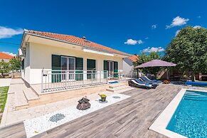 Villa Near Krka With Private Pool