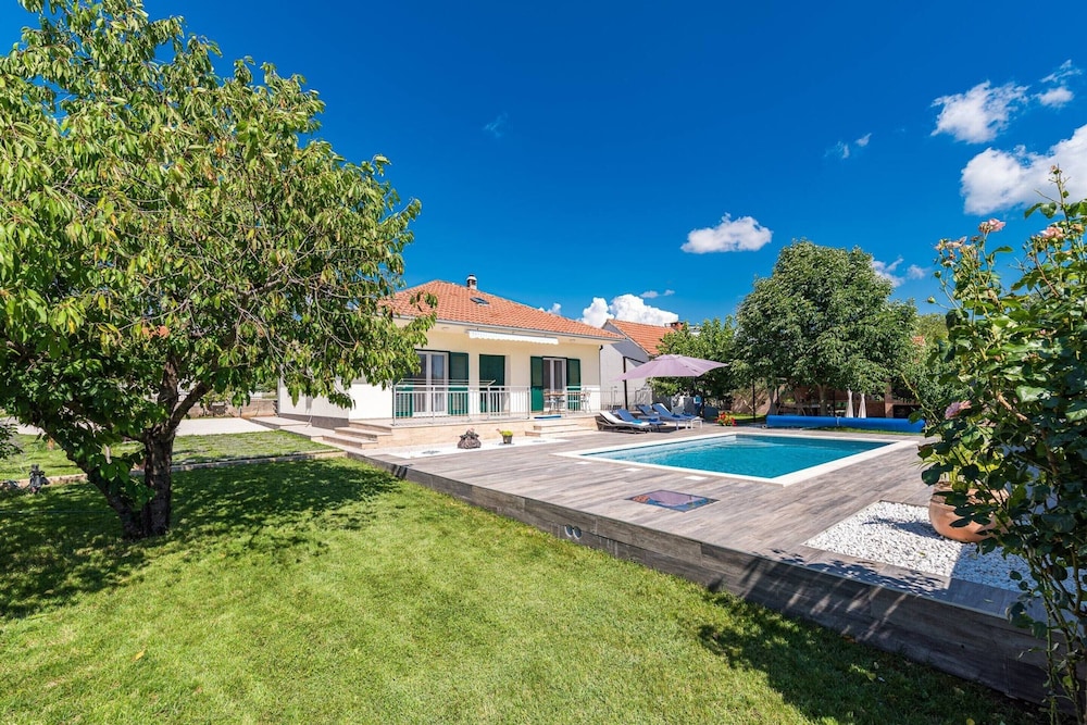 Villa Near Krka With Private Pool