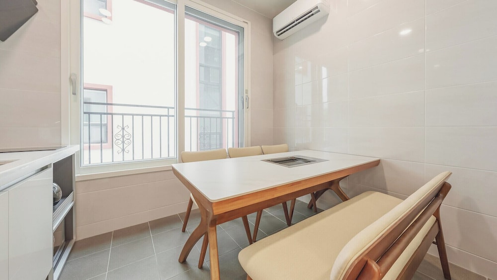 Gapyeong Reflex Pool Villa Pension