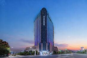 Wanda Moments Neo Nanchang West Railway