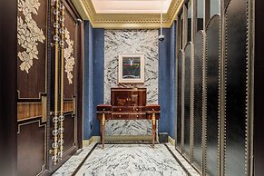 Paris Hotel