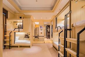 Paris Hotel