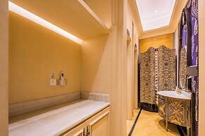 Paris Hotel