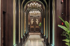 Paris Hotel
