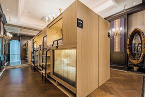 Paris Hotel