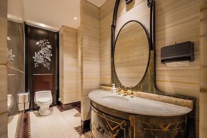 Paris Hotel