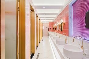 Paris Hotel