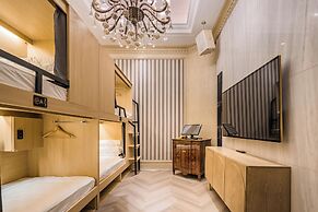 Paris Hotel
