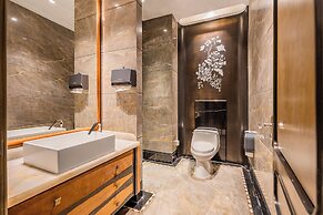 Paris Hotel