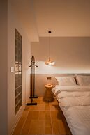 Cloud 9 Hotel