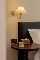 Cloud 9 Hotel