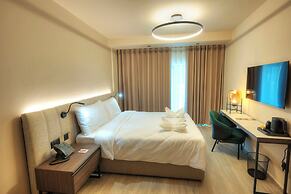 Aste Hotel