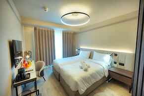 Aste Hotel