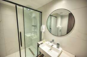 Aste Hotel