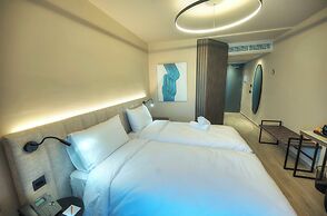Aste Hotel