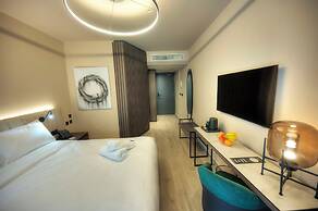 Aste Hotel