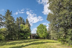 Cottage Monti Pet Friendly Shared Pool