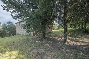 Cottage Monti Pet Friendly Shared Pool