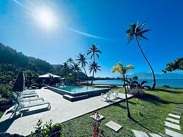 Sublime Tahiti Beach Retreat