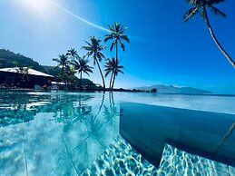 Sublime Tahiti Beach Retreat