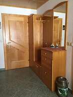 Charming Apartment in Goldegg, Austria - Mountain Views & Private Entr