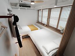 The Road Minihotel