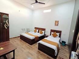 Hotel The NV Grand Palace Vrindavan