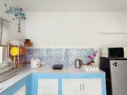 Canary Pool Villa Bangsaen