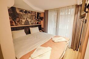 DIAMOND CITY HOTEL